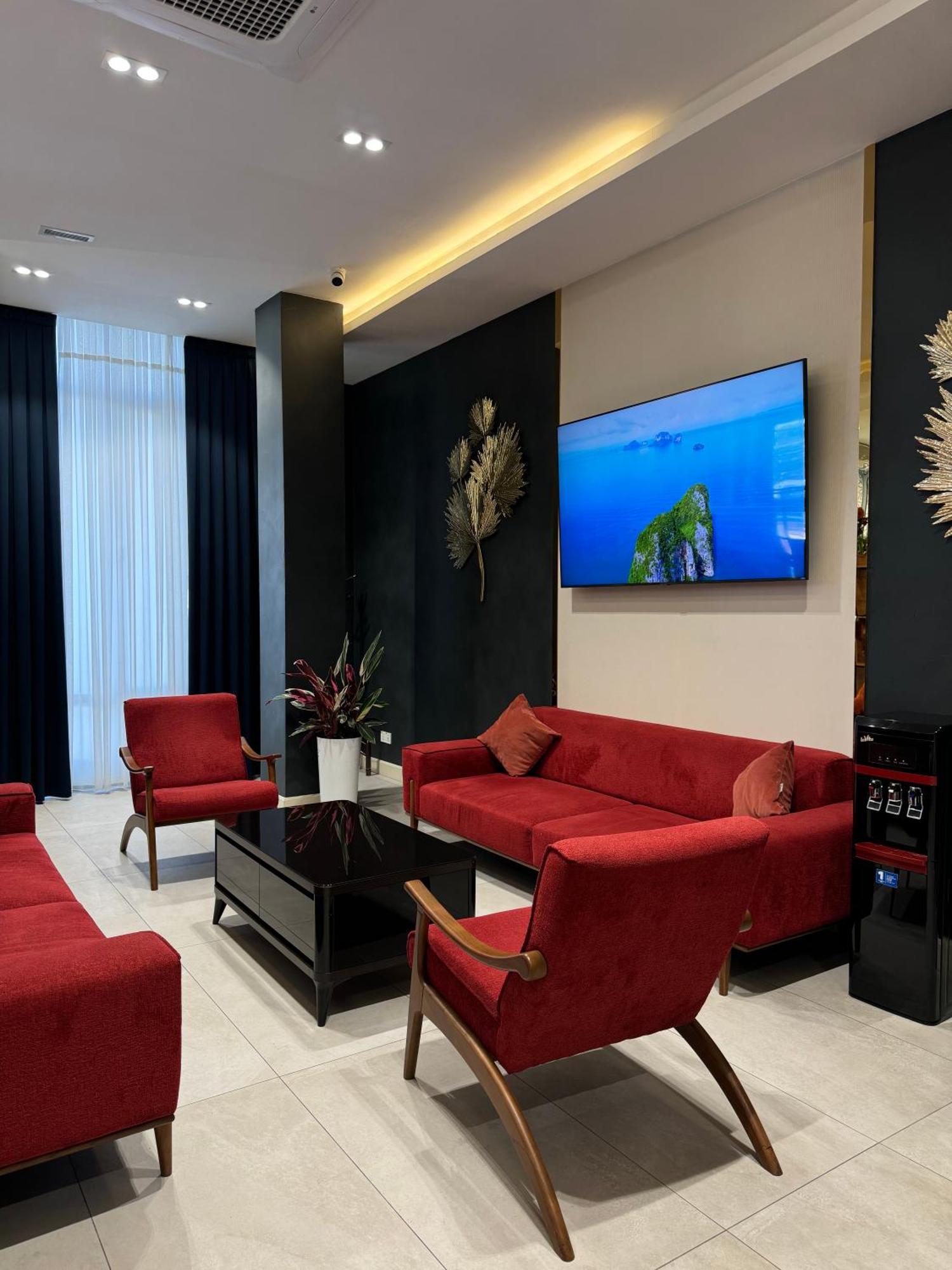 Garnet Mir Hotel Tashkent Ngoại thất bức ảnh